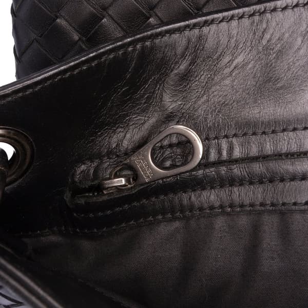 Pre-owned Bottega Veneta Leather Intrecciato Crossbody Black