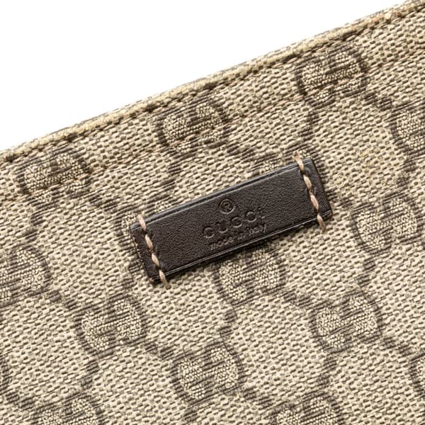 Pre-owned Gucci GG Supreme Crossbody Brown