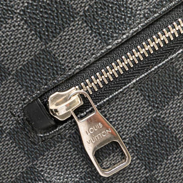 Pre-owned Louis Vuitton Damier Graphite Mick PM Black