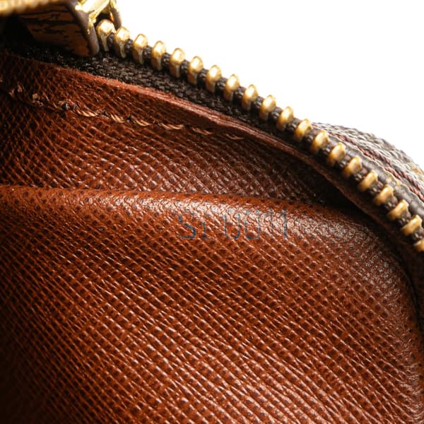 Pre-owned Louis Vuitton Monogram Pochette Marly Bandouliere Brown