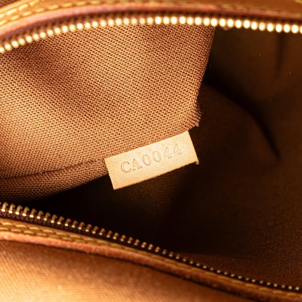 Pre-owned Louis Vuitton Monogram Abbesses Brown