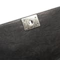Miniatyrbild 8 av 10: Pre-owned Chanel Old Medium Quilted Crumpled Calfskin Studded Boy Flap Black