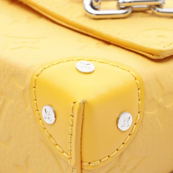 Pre-owned Louis Vuitton Monogram Taurillon Steamer Wearable Wallet Yellow
