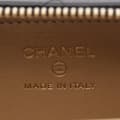 Miniatyrbillede 4 af 10: Pre-owned Chanel Extra Mini CC Quilted Golden Plate Vanity Crossbody Black
