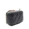 Miniatyrbillede 2 af 10: Pre-owned Chanel Extra Mini CC Quilted Golden Plate Vanity Crossbody Black