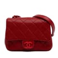 Miniatyrbilde 1 av 10: Pre-owned Chanel Mini Square Caviar Incognito Flap Red