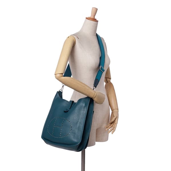 Pre-owned Hermès Clemence Evelyne III 29 Blue
