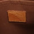 Miniatyrbild 4 av 10: Pre-owned Louis Vuitton Monogram Odeon PM Brown
