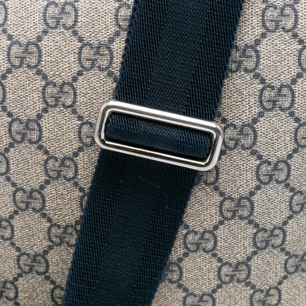 Pre-owned Gucci GG Supreme Crossbody Brown