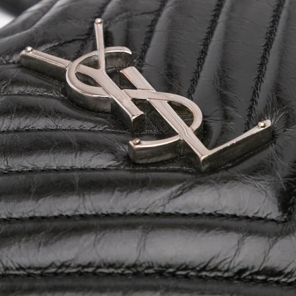 Pre-owned Saint Laurent Cracked Shiny Calfskin Matelasse Tassel Monogram Lou Camera Bag Black