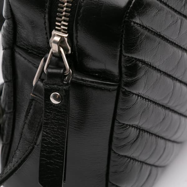 Pre-owned Saint Laurent Cracked Shiny Calfskin Matelasse Tassel Monogram Lou Camera Bag Black