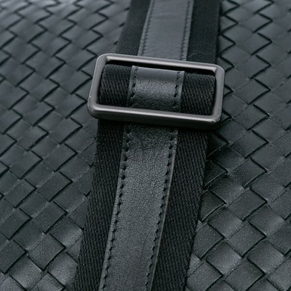 Pre-owned Bottega Veneta Leather Intrecciato Crossbody Black