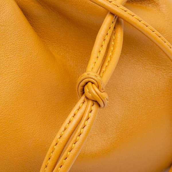 Pre-owned Bottega Veneta Lambskin The Mini Pouch Brown
