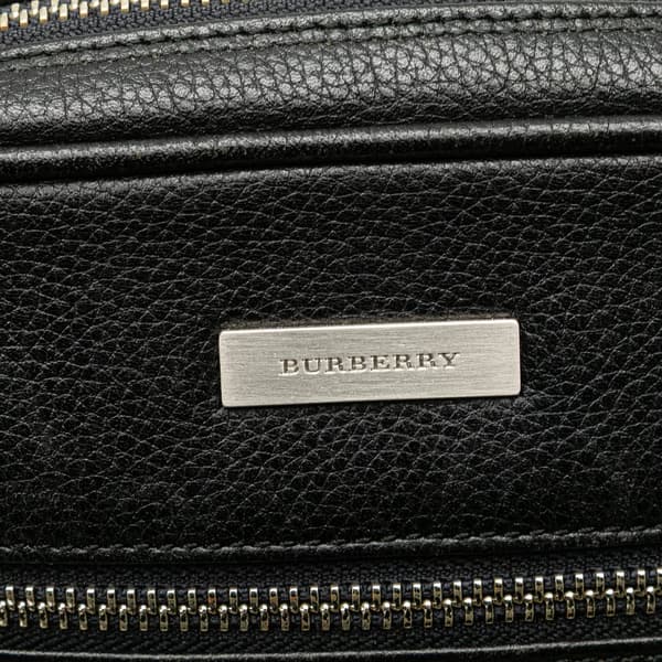 Pre-owned Burberry Leather Crossbody Black