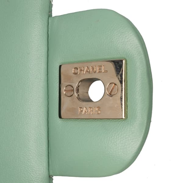 Pre-owned Chanel Mini Square Classic Lambskin Single Flap Green