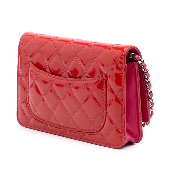 Pre-owned Chanel Bicolor Classic Patent Wallet On Chain Red