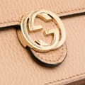 Miniatyrbild 7 av 10: Pre-owned Gucci Leather Interlocking G Dollar Wallet on Chain Brown
