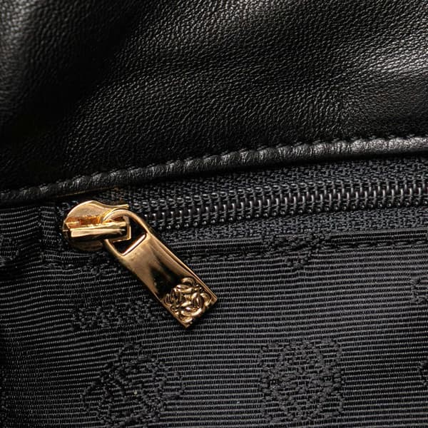 Pre-owned LOEWE Nappa Flamenco Drawstring Crossbody Black