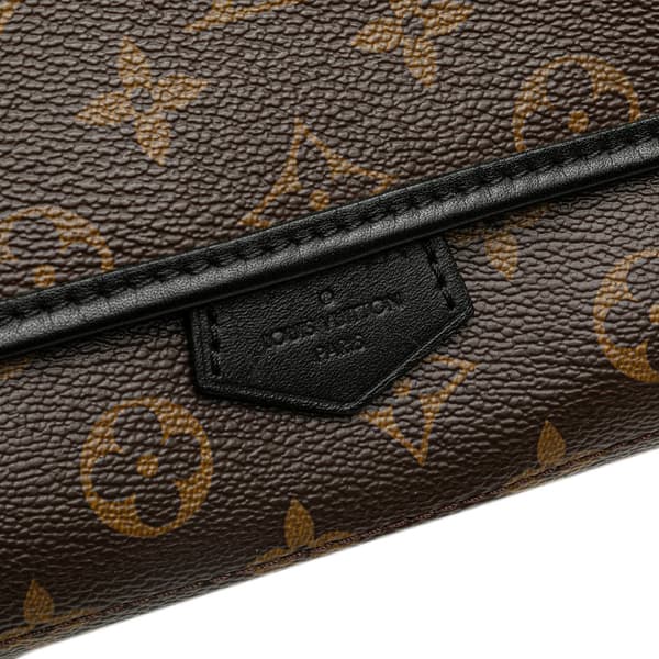 Pre-owned Louis Vuitton Monogram Macassar Magnetic Messenger Brown