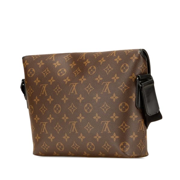 Pre-owned Louis Vuitton Monogram Macassar Magnetic Messenger Brown