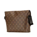 Miniatyrbild 2 av 10: Pre-owned Louis Vuitton Monogram Macassar Magnetic Messenger Brown