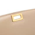 Miniatyrbild 9 av 10: Pre-owned Celine Medium Calfskin Classic Box Brown