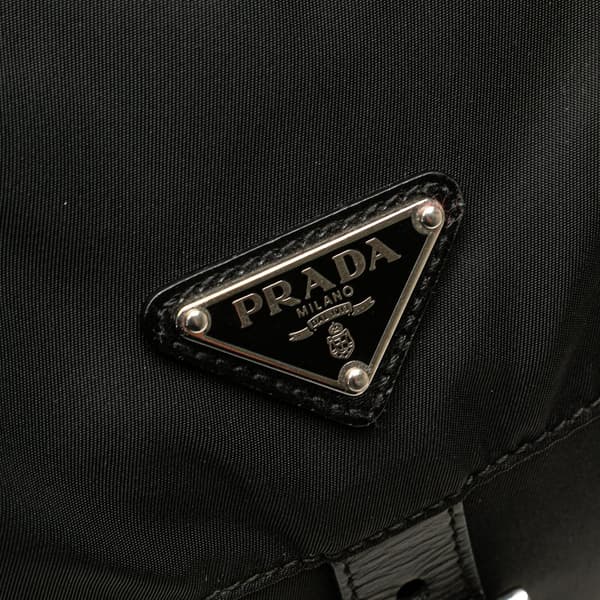 Pre-owned Prada Tessuto Buckle Messenger Bag Black