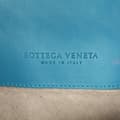 Miniatyrbild 5 av 10: Pre-owned Bottega Veneta Mini Nappa Intrecciato Turn Lock Crossbody Blue