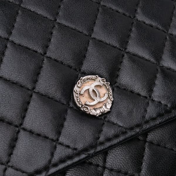 Pre-owned Chanel CC Quilted Lambskin Wallet On Chain Black
