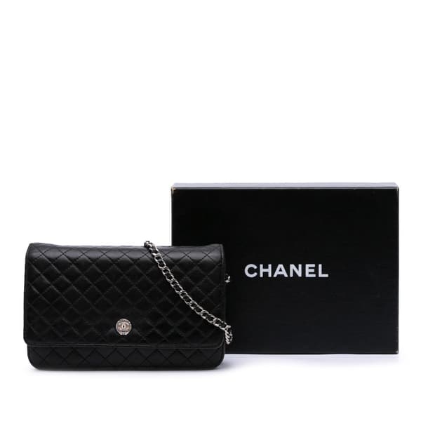 Pre-owned Chanel CC Quilted Lambskin Wallet On Chain Black