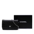 Miniatyrbild 9 av 9: Pre-owned Chanel CC Quilted Lambskin Wallet On Chain Black