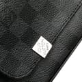 Miniatyrbillede 7 af 10: Pre-owned Louis Vuitton Damier Graphite District PM Black