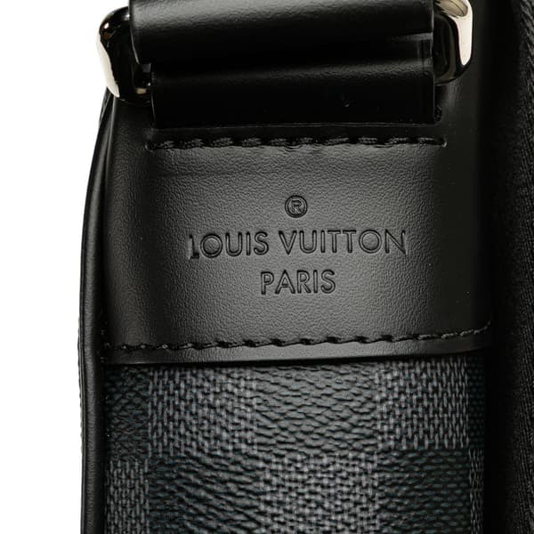 Pre-owned Louis Vuitton Damier Graphite District PM Black