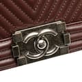 Pikkukuva 7 / 10: Pre-owned Chanel Medium Chevron Calfskin Boy Flap Red
