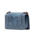 Pikkukuva 2 / 10: Pre-owned Chanel Small Leather and Fur Boy Flap Blue