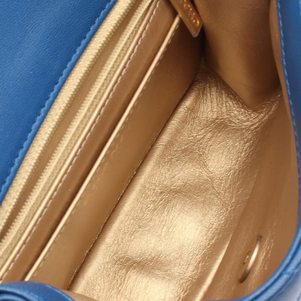 Pre-owned Chanel Mini Square Classic Lambskin Pearl Crush Single Flap Blue