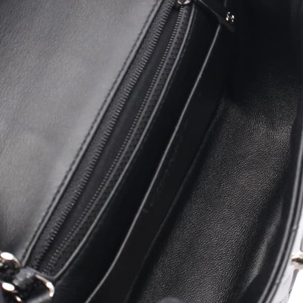 Pre-owned Chanel Mini Square Classic Chevron Patent Single Flap Black