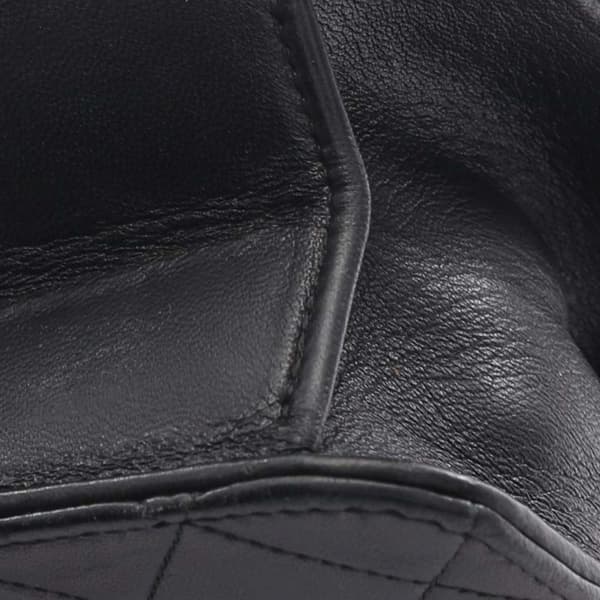 Pre-owned Chanel CC Quilted Lambskin Single Flap Black