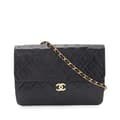 Miniatyrbild 1 av 10: Pre-owned Chanel CC Quilted Lambskin Single Flap Black