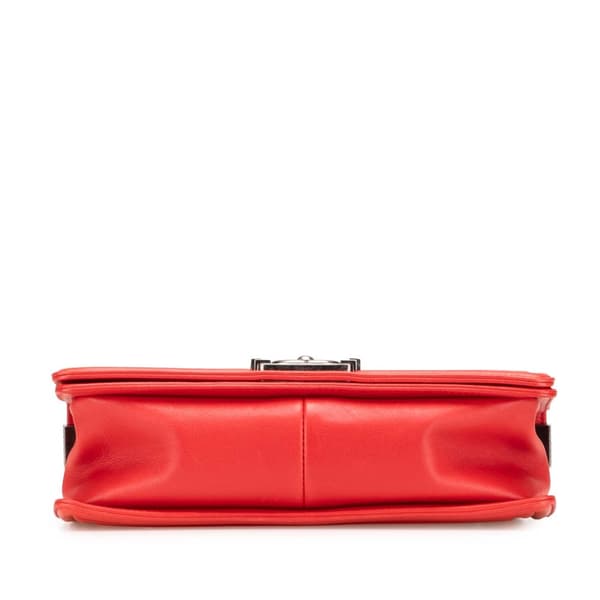 Pre-owned Chanel Old Medium Quilted Calfskin Wild Stitch Boy Flap Red