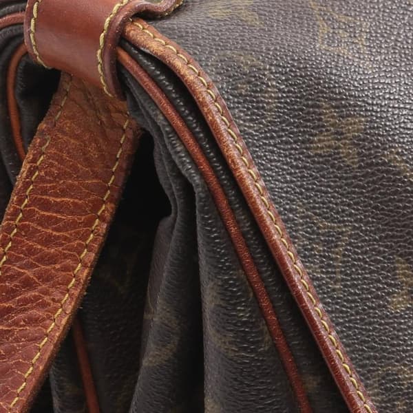 Pre-owned Louis Vuitton Monogram Saumur 35 Brown