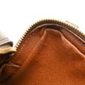 Miniatyrbild 7 av 10: Pre-owned Louis Vuitton Monogram Pochette Marly Bandouliere Brown