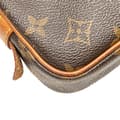 Miniatyrbild 8 av 9: Pre-owned Louis Vuitton Monogram Pochette Marly Bandouliere Brown