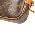 Miniatyrbild 9 av 9: Pre-owned Louis Vuitton Monogram Pochette Marly Bandouliere Brown