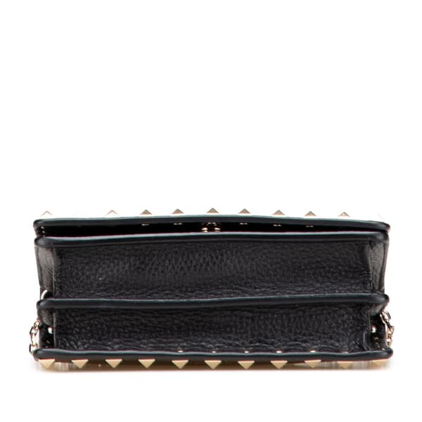 Pre-owned Valentino Pebbled Calfskin Rockstud Chain Wallet Black