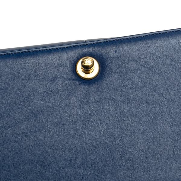 Pre-owned Chanel Old Medium Quilted Lambskin Boy Flap Blue