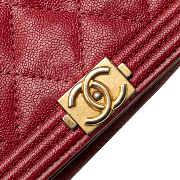 Pre-owned Chanel Quilted Caviar Boy Wallet on Chain Red