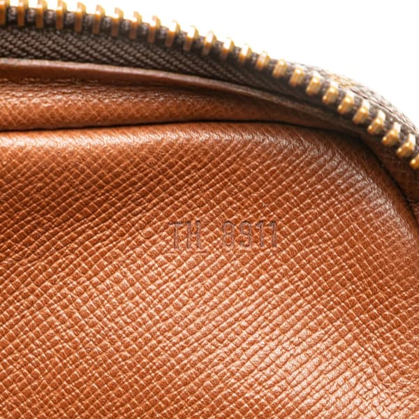 Pre-owned Louis Vuitton Monogram Pochette Marly Bandouliere Brown