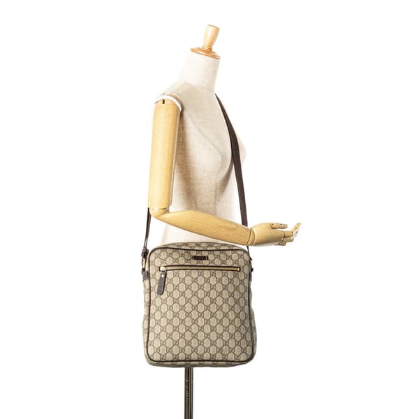 Pre-owned Gucci GG Supreme Crossbody Brown