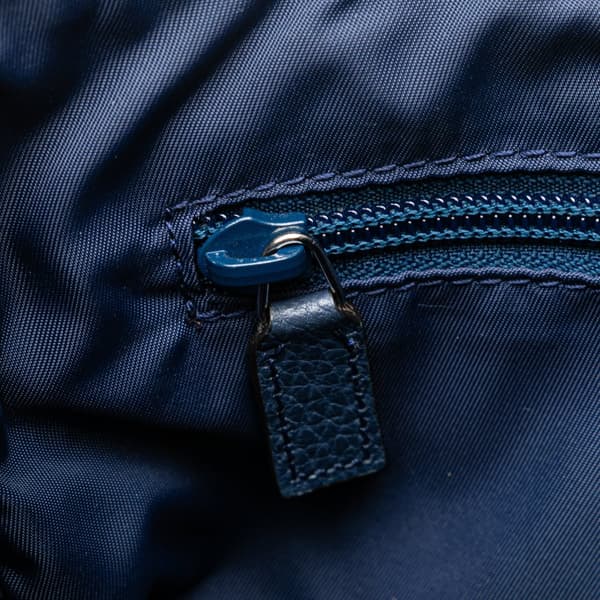 Pre-owned Gucci GG Nylon Flat Messenger Bag Blue